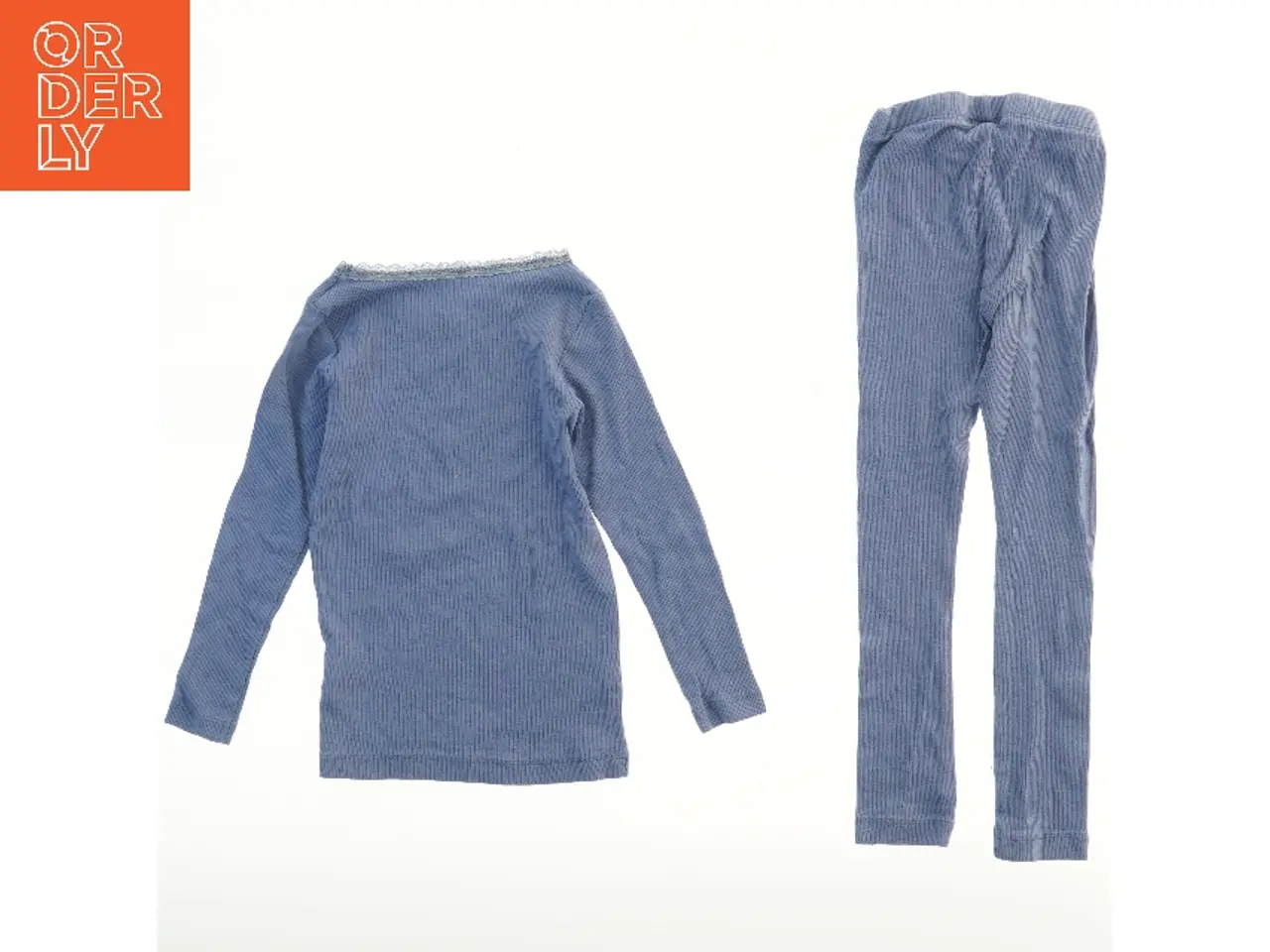 Billede 2 - Blåt Name It undertøjssæt med bluse og leggings fra Name It (str. 104)