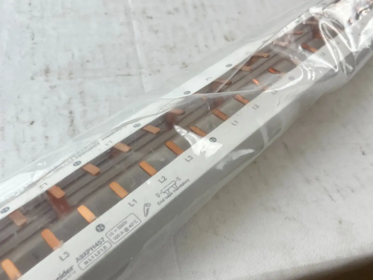 Billede 14 - Schneider Acti9 A9XPH457 3L+N 100A 415V 57‑modul