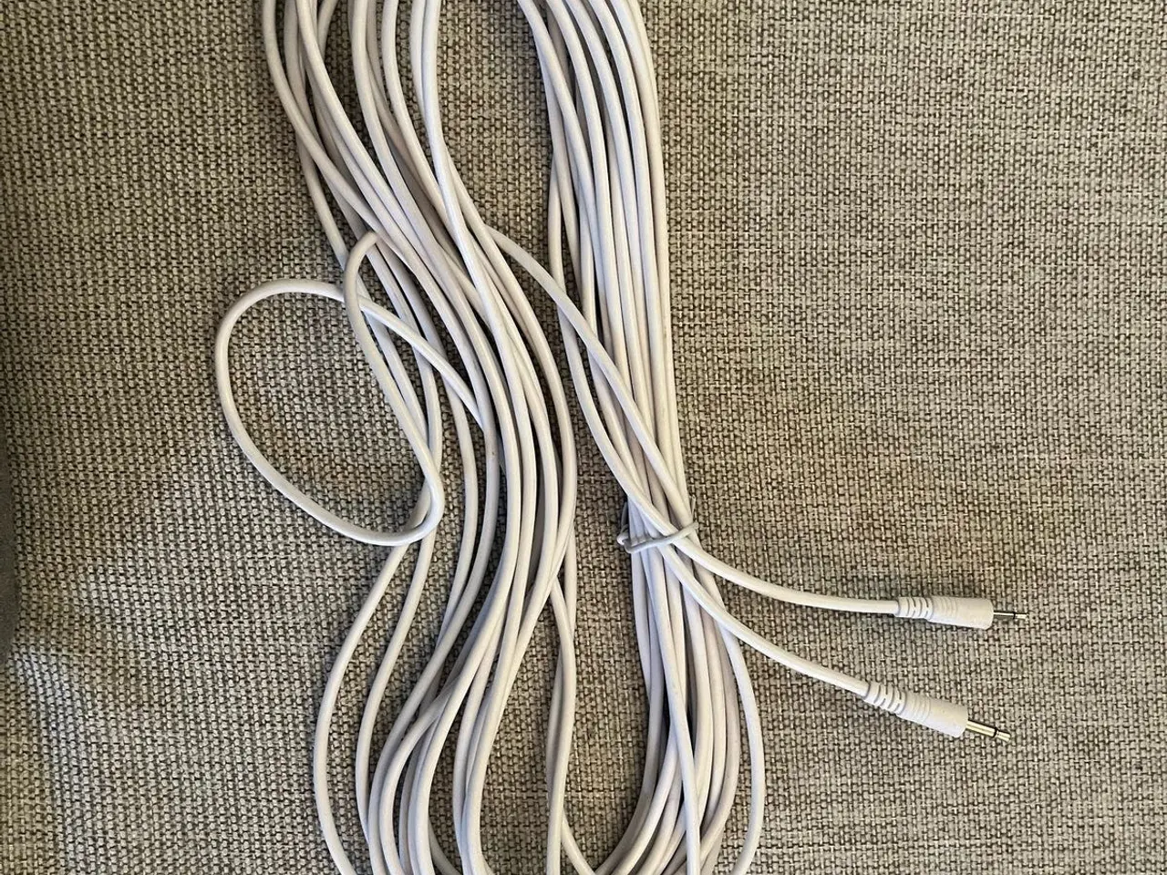 Billede 2 - AUX kabel 2,5mm til 3,5mm, 10 m.