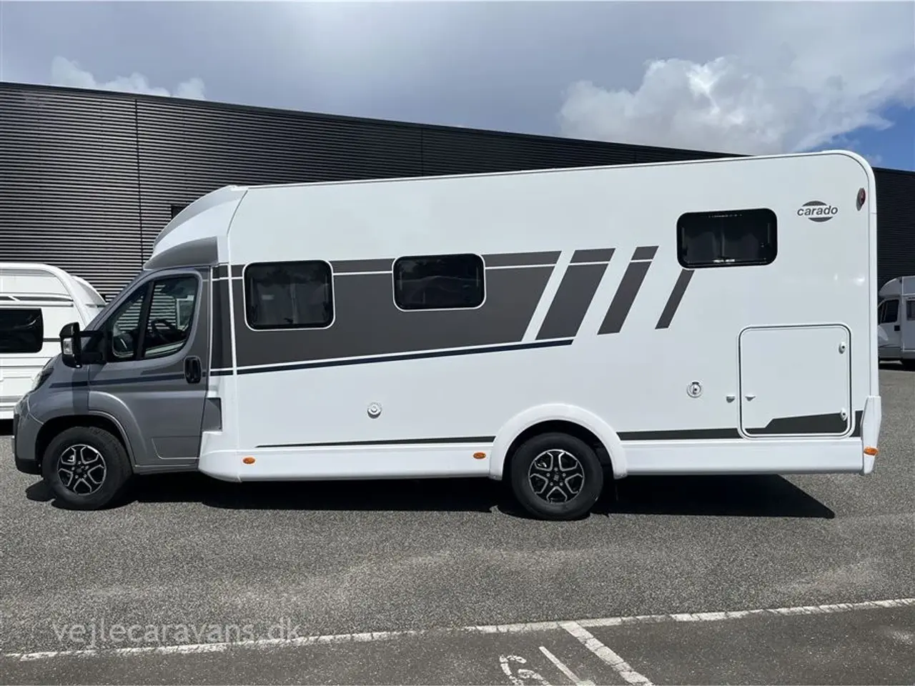 Billede 3 - 2026 - Carado T 447