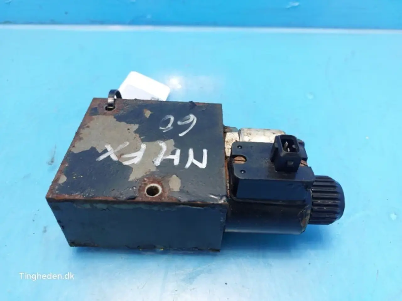 Billede 2 - New Holland FX60 Hydraulikventil 9831828