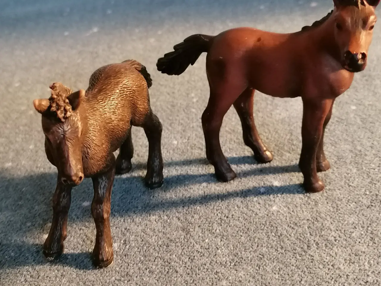 Billede 2 - To flotte Schleich Heste Ponyer