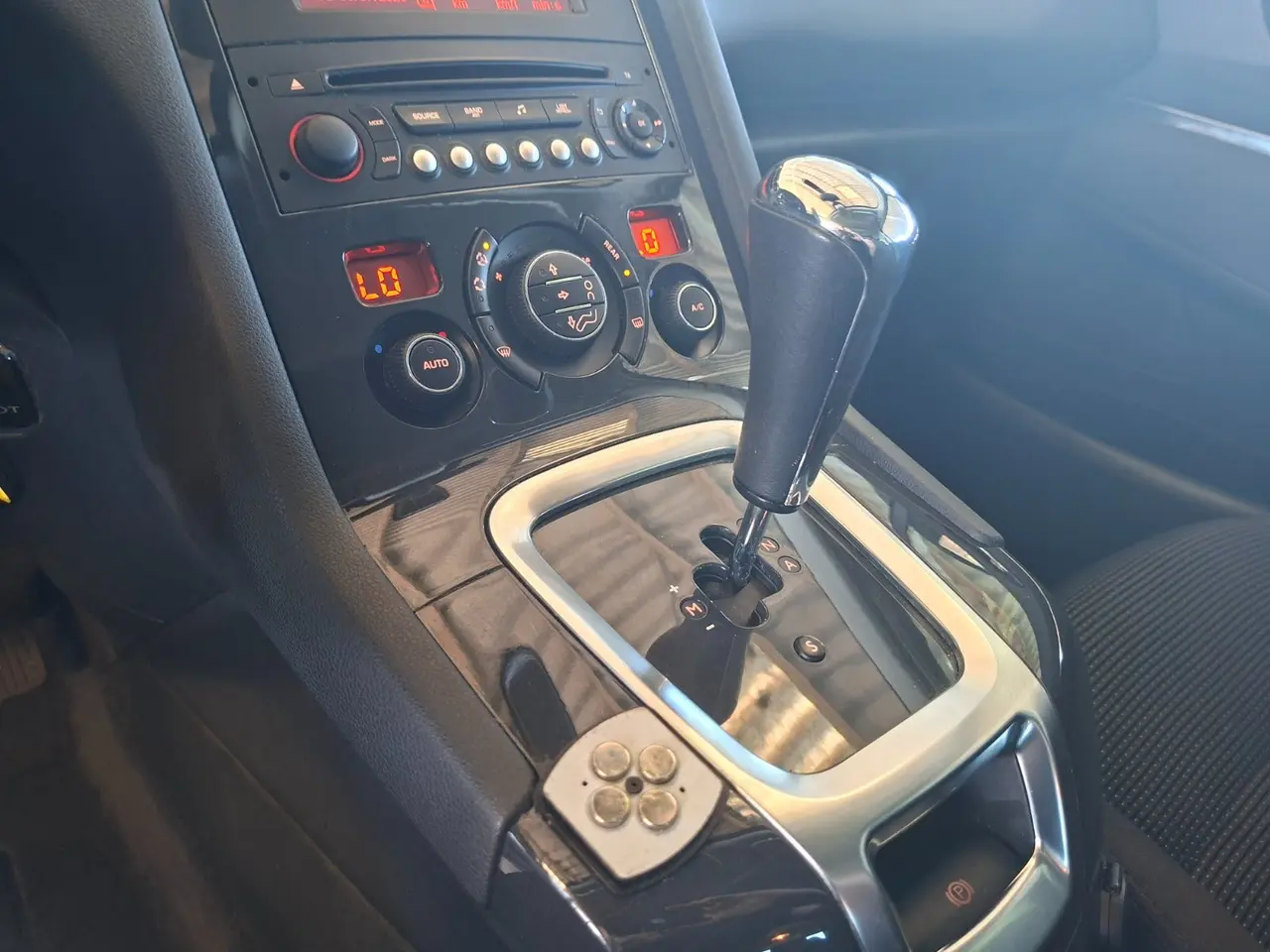 Billede 11 - Peugeot 5008 1,6 e-HDi 114 Active ESG 7prs