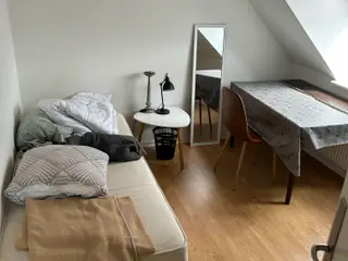 Værelsesindhold