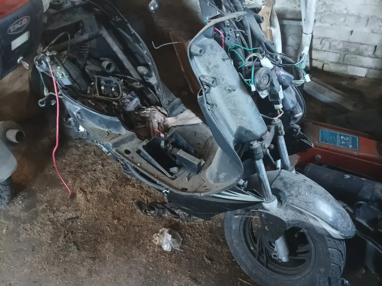 Billede 6 - 2 x 30 4T scooter 