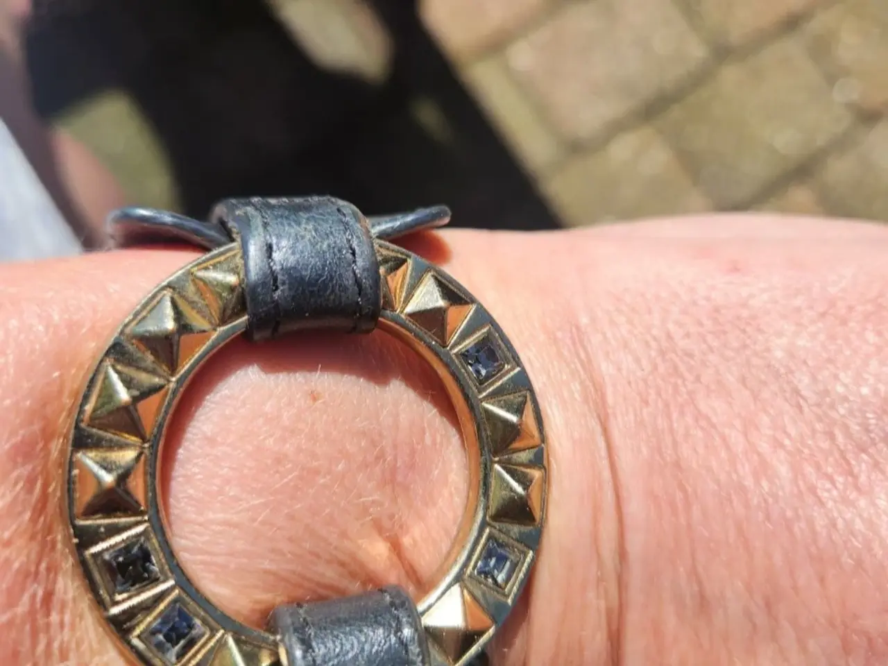 Billede 1 - Dyrberg kern armbånd