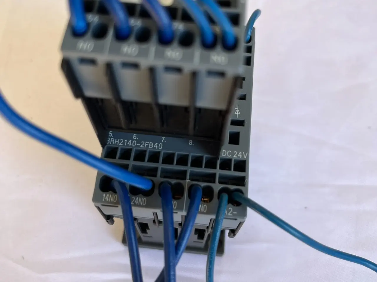 Billede 4 - Siemens 3RH2140-2FB40 kontaktor relæ 4NO 24V DC