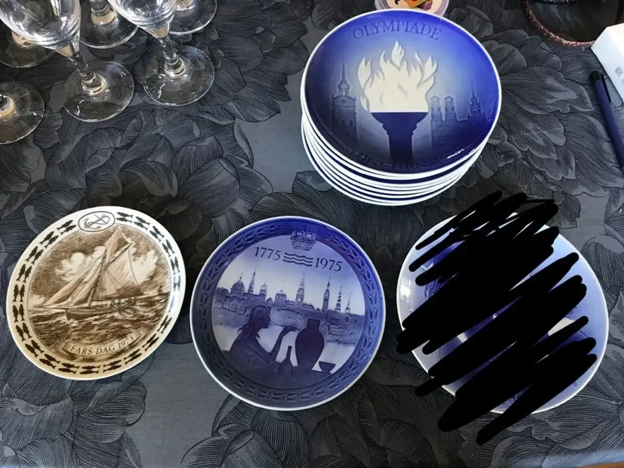 Billede 17 - Blandede platter 20kr stk