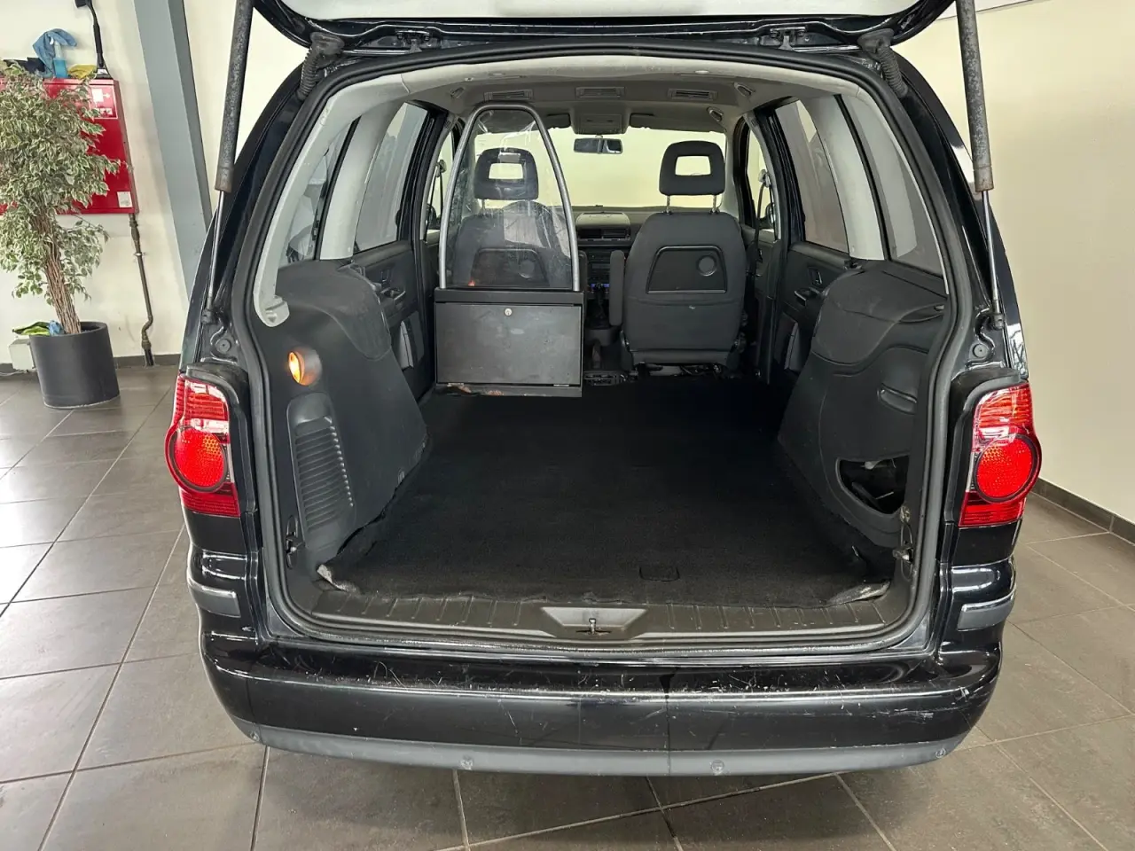 Billede 11 - VW Sharan 2,0 Comfortline Van