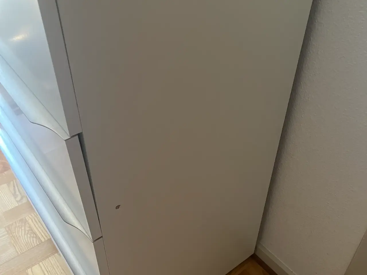 Billede 4 - Hvid kommode fra Ilva