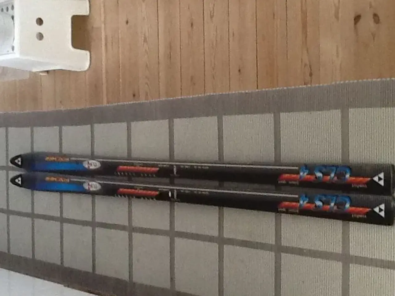 Billede 1 - Aldrig brugt Fischer alpine ski