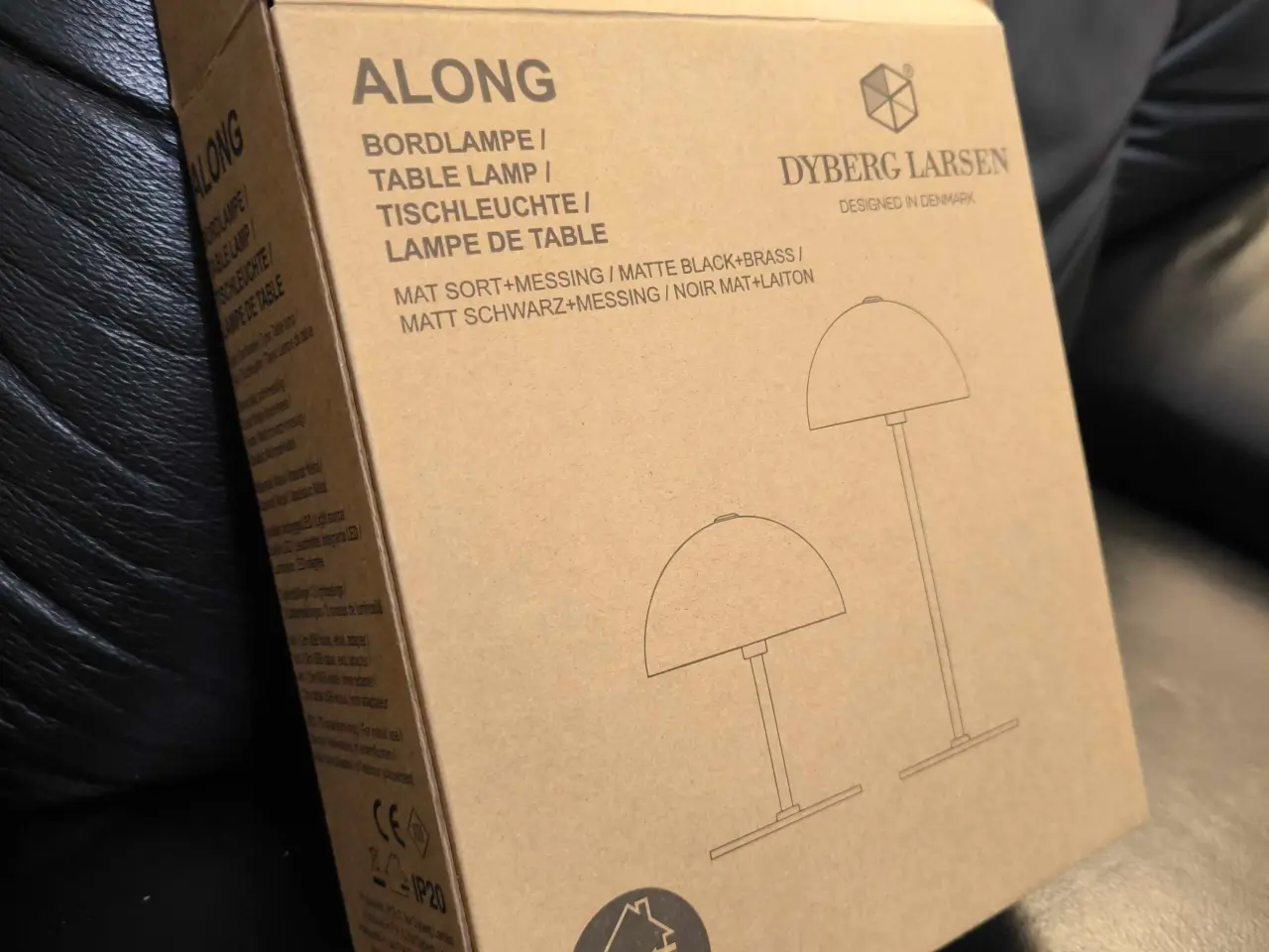 Billede 3 - Tidsløs Bordlampe, helt ny og ubrugt