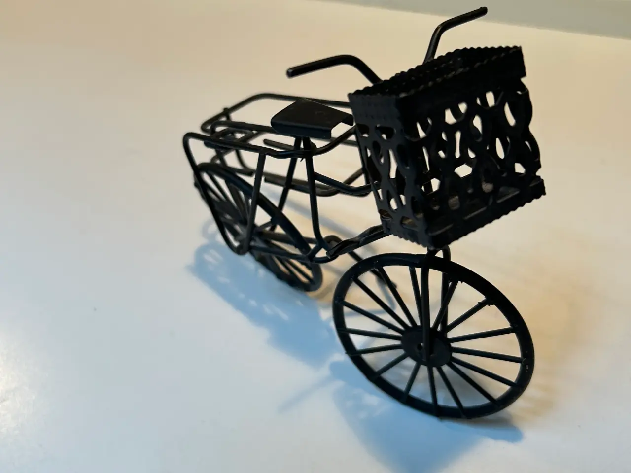 Billede 2 - Retro sort cykel til pynt