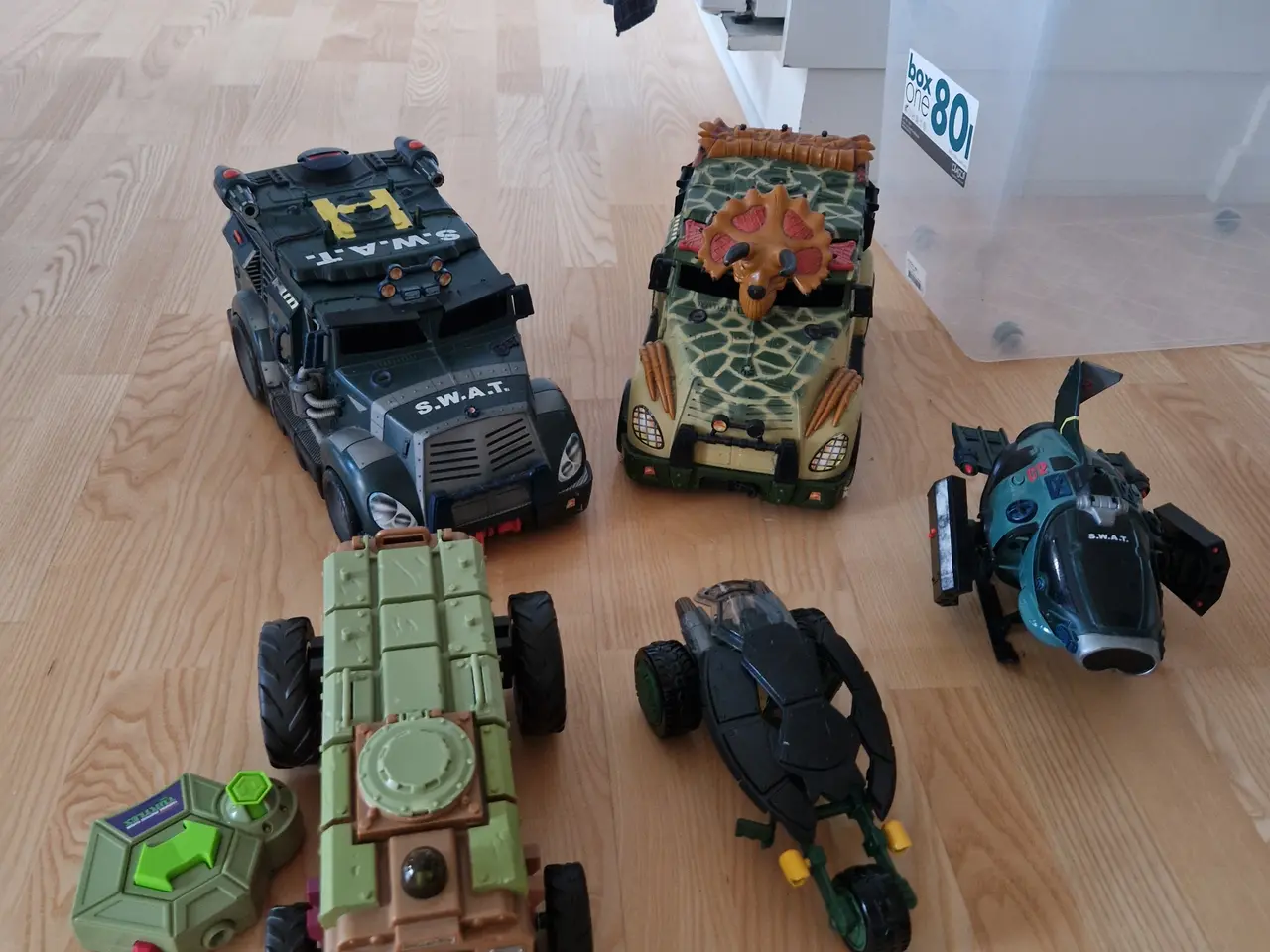 Billede 1 - Ninja Turtles. Biler, ubåd, helikopter og mc og 8