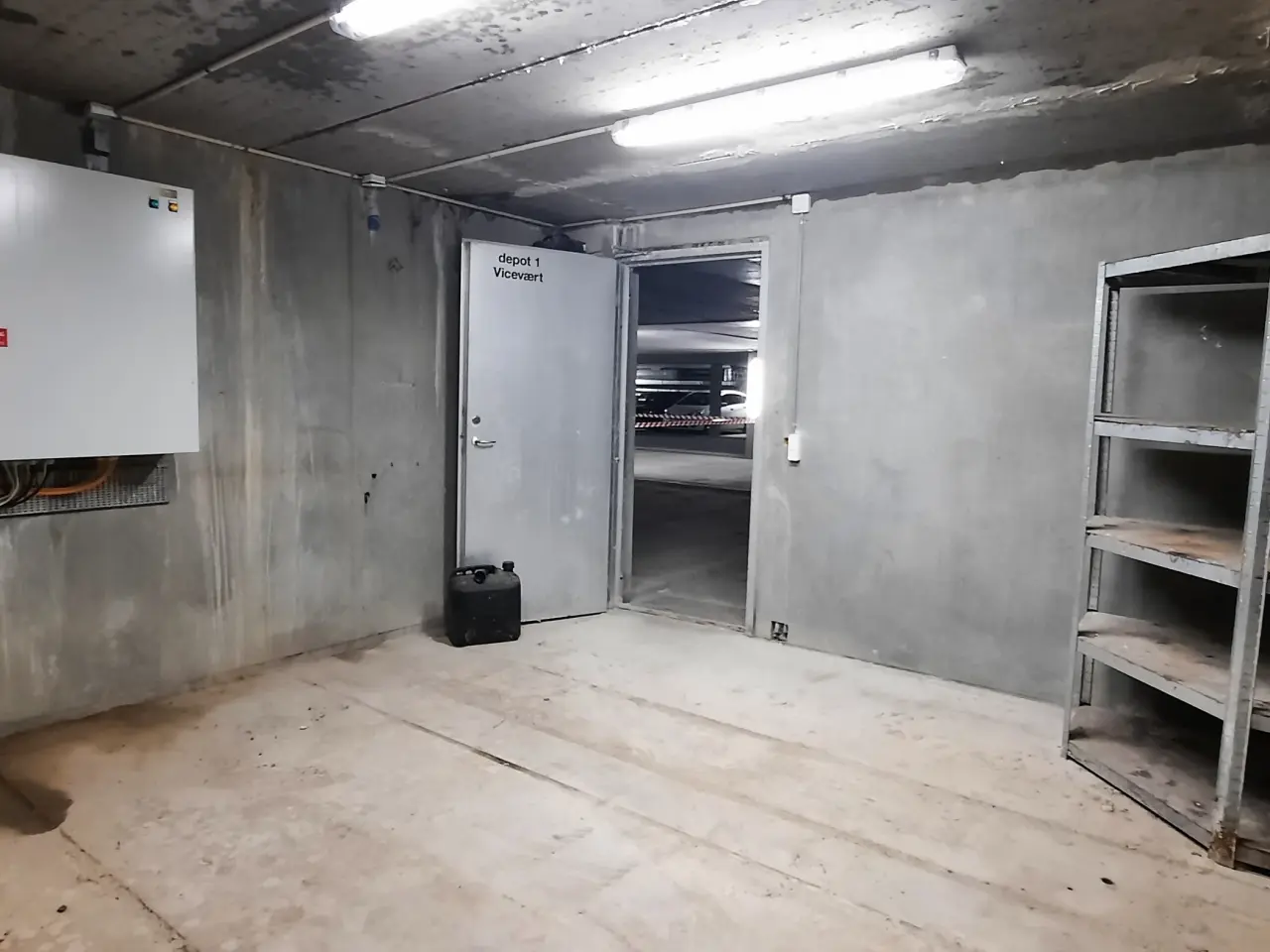 Billede 2 - Sikret depotrum Odense C