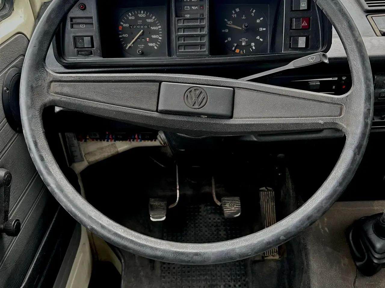 Billede 9 - 🚐 VW T3 Camper fra 1991 – 1.6 TD diesel, veteran 