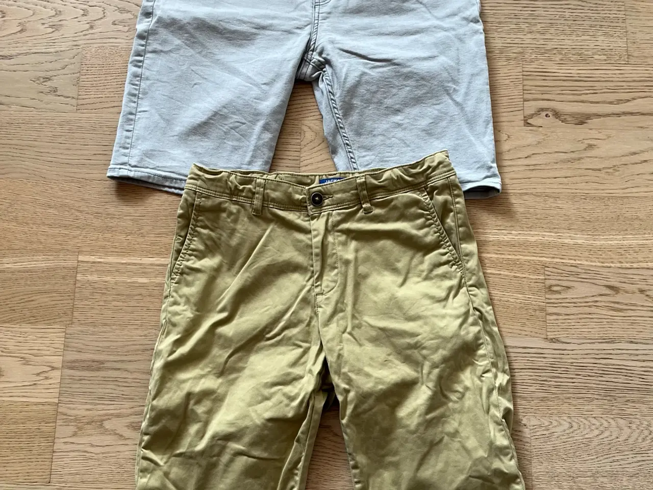 Billede 4 - Tøjpakke med 8 stk shorts str 170