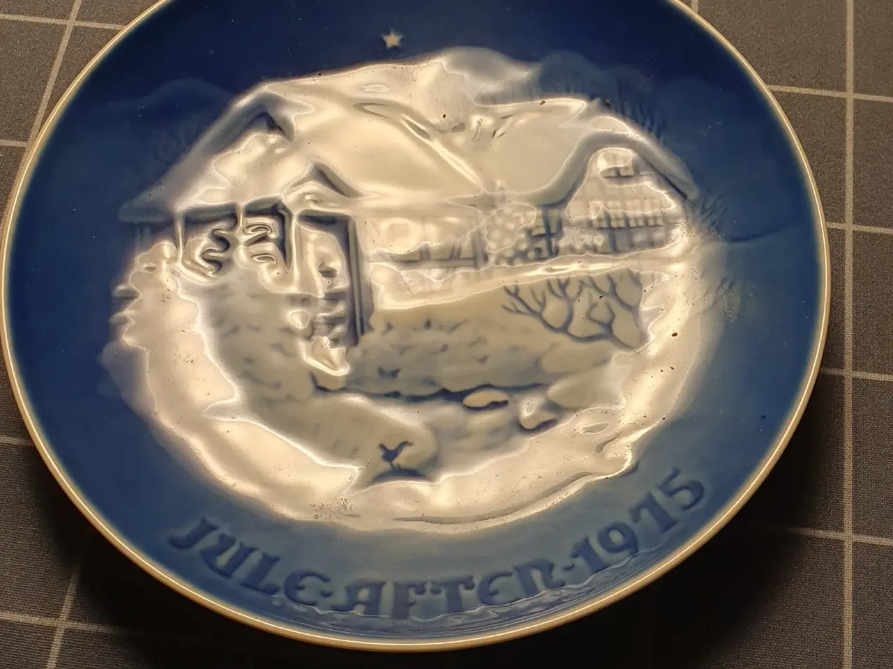 Billede 10 - 14 juleplatter (2 med skår) 1971 - 1985 