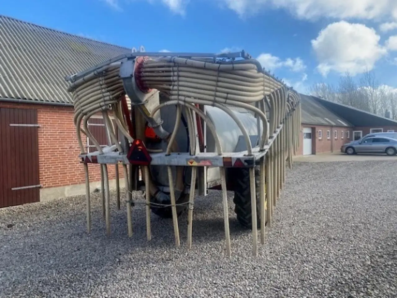 Billede 2 - SAK 10 Ton galvaniseret gyllevogn med 16 meter HARSØ slangebom