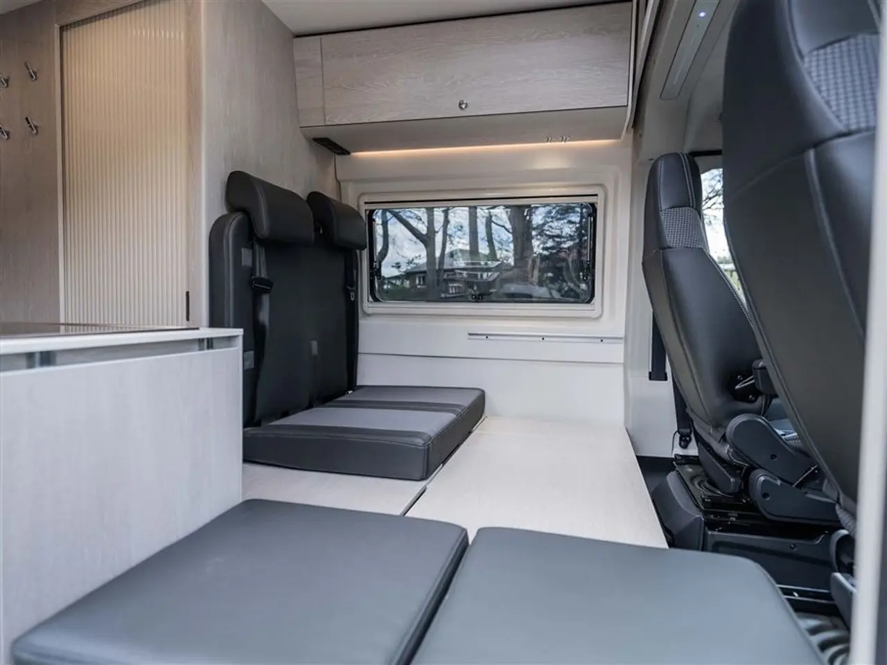 Billede 32 - 2026 - Tourne 6.0 Cruise aut. gear - Black-out BLACK-OUT EDITION, BEGRÆNSET ANTAL