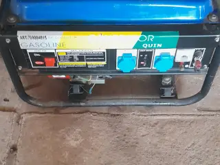 Benzin generator