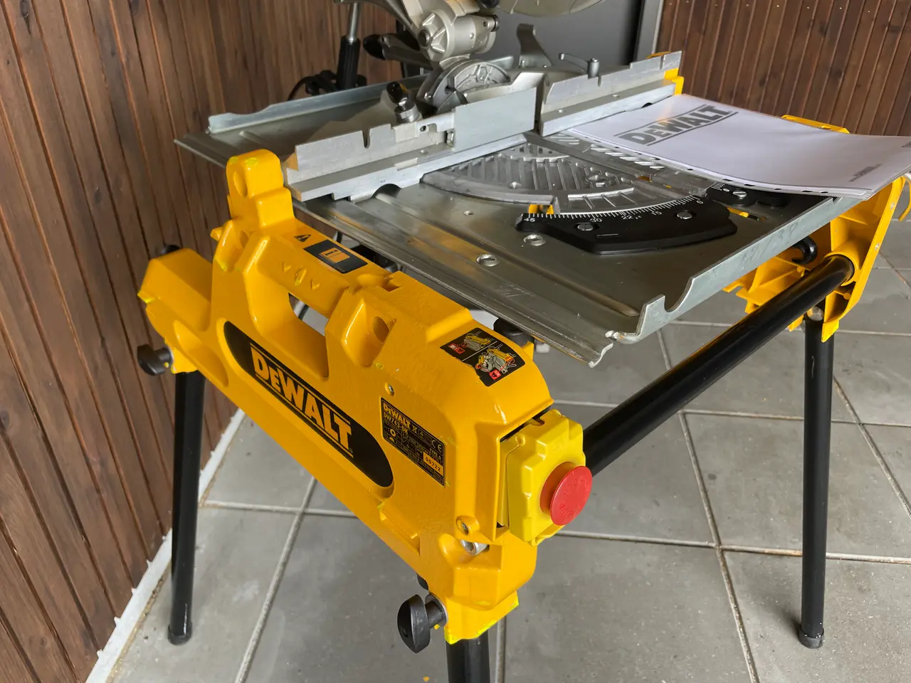 Billede 2 - DeWalt Kapgeringssav på 4. Aftagelig Ben.