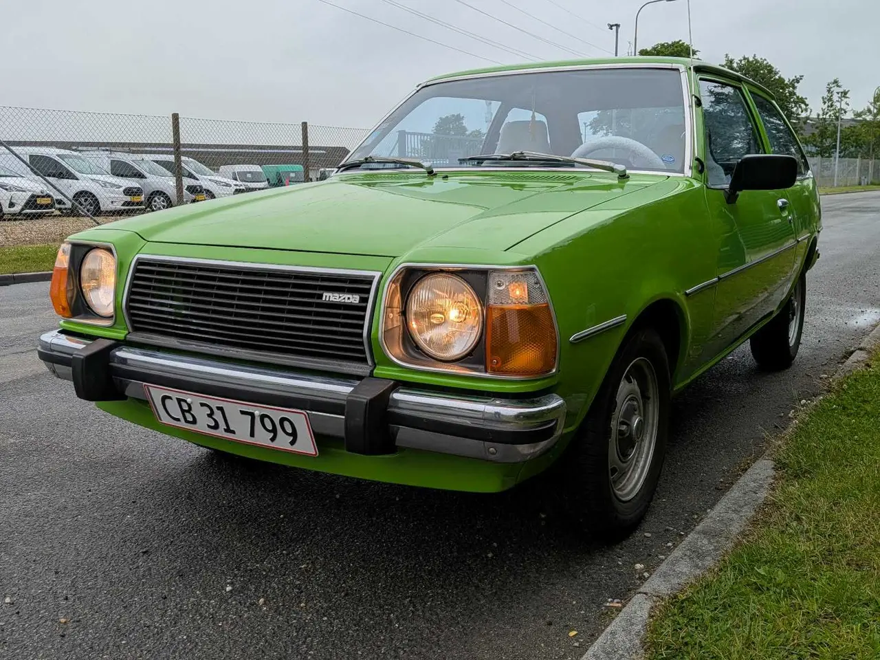 Billede 1 - Mazda 323 1.3 ES, 1977, Automatgear, Sjælen