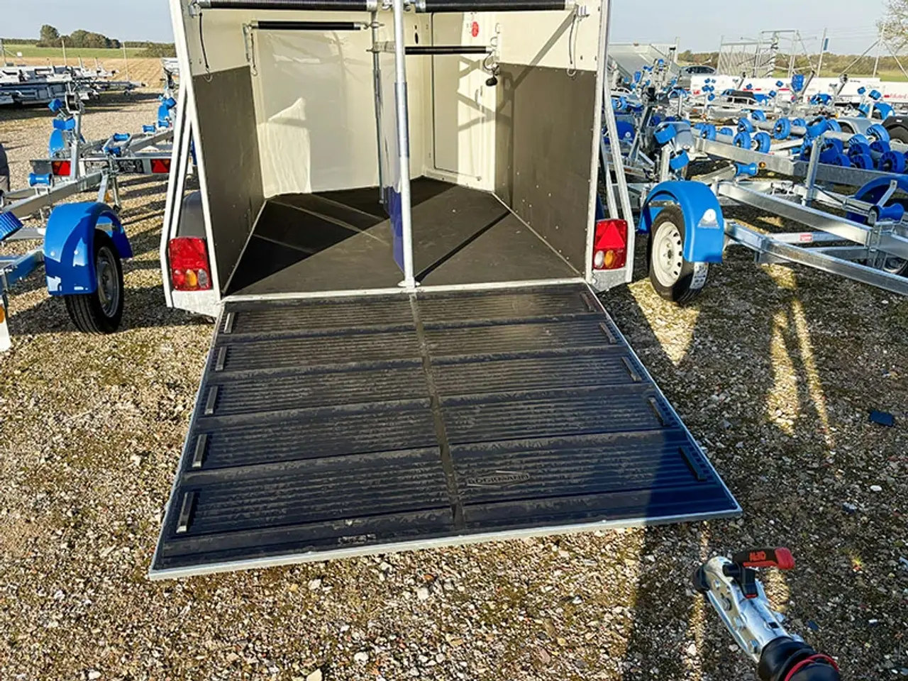 Billede 5 - Böckmann Comfort Esprit hestetrailer m/svingbar rampe