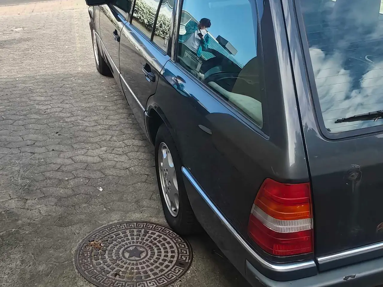 Billede 2 - Mercedes S124 220TE