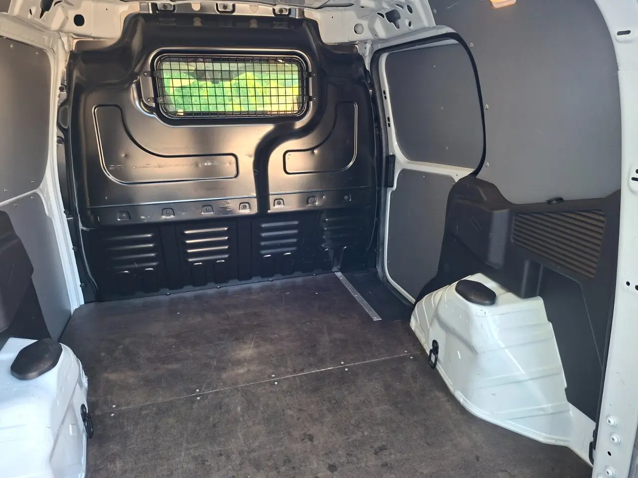 Billede 14 - Ford Transit Courier 1,6 TDCi 95 Trend Van