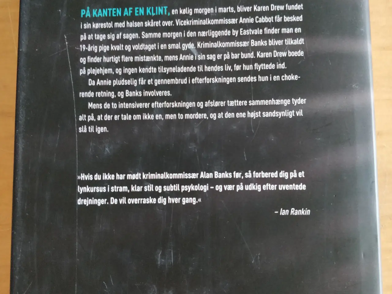 Billede 4 - Alt for tæt på