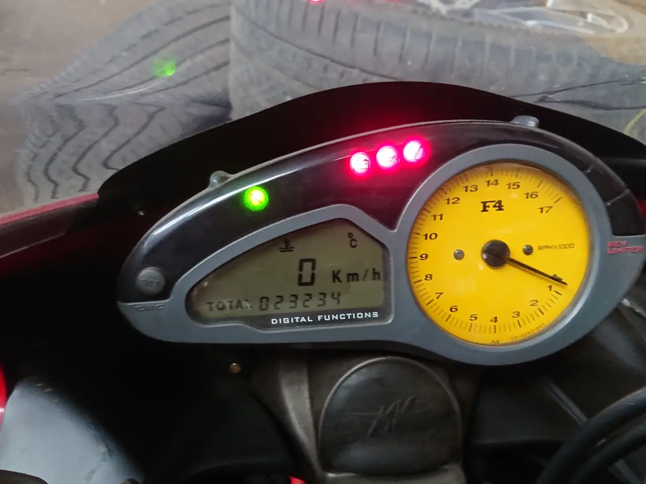 Billede 9 - MV Augusta F4 750