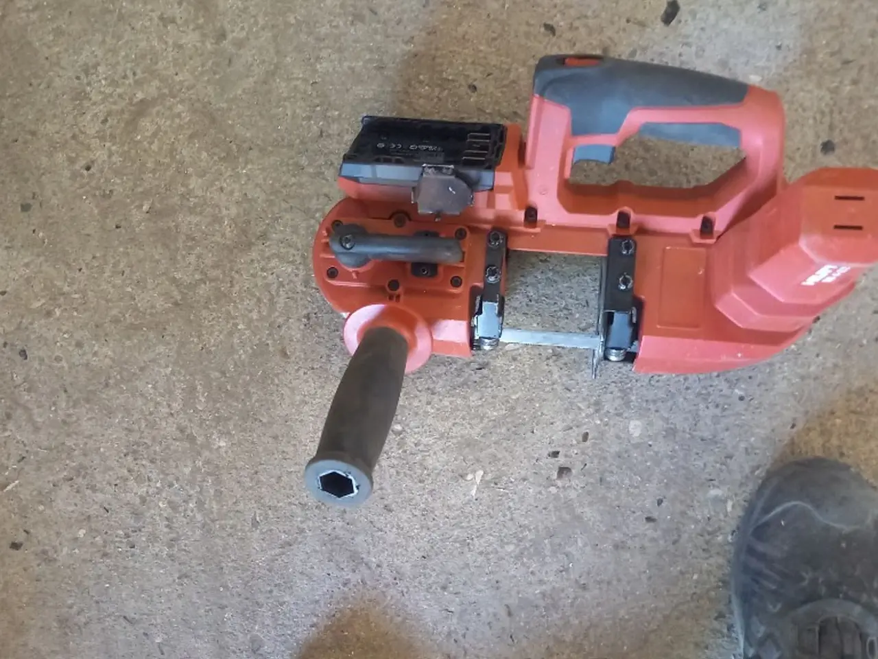 Billede 5 - Hilti Kapsav, båndsav & rygsprøjte