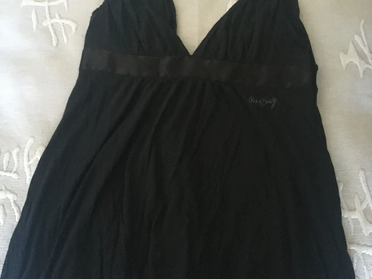Billede 4 - Helt ny Miss Sixty sort top str. 36