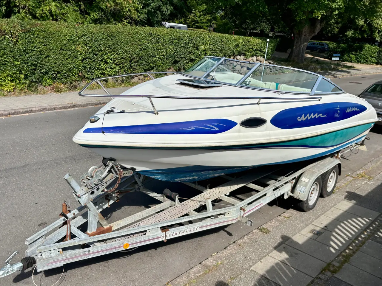 Billede 1 - Rinker 212 Festiva Cuddy 21 fod med Trailer