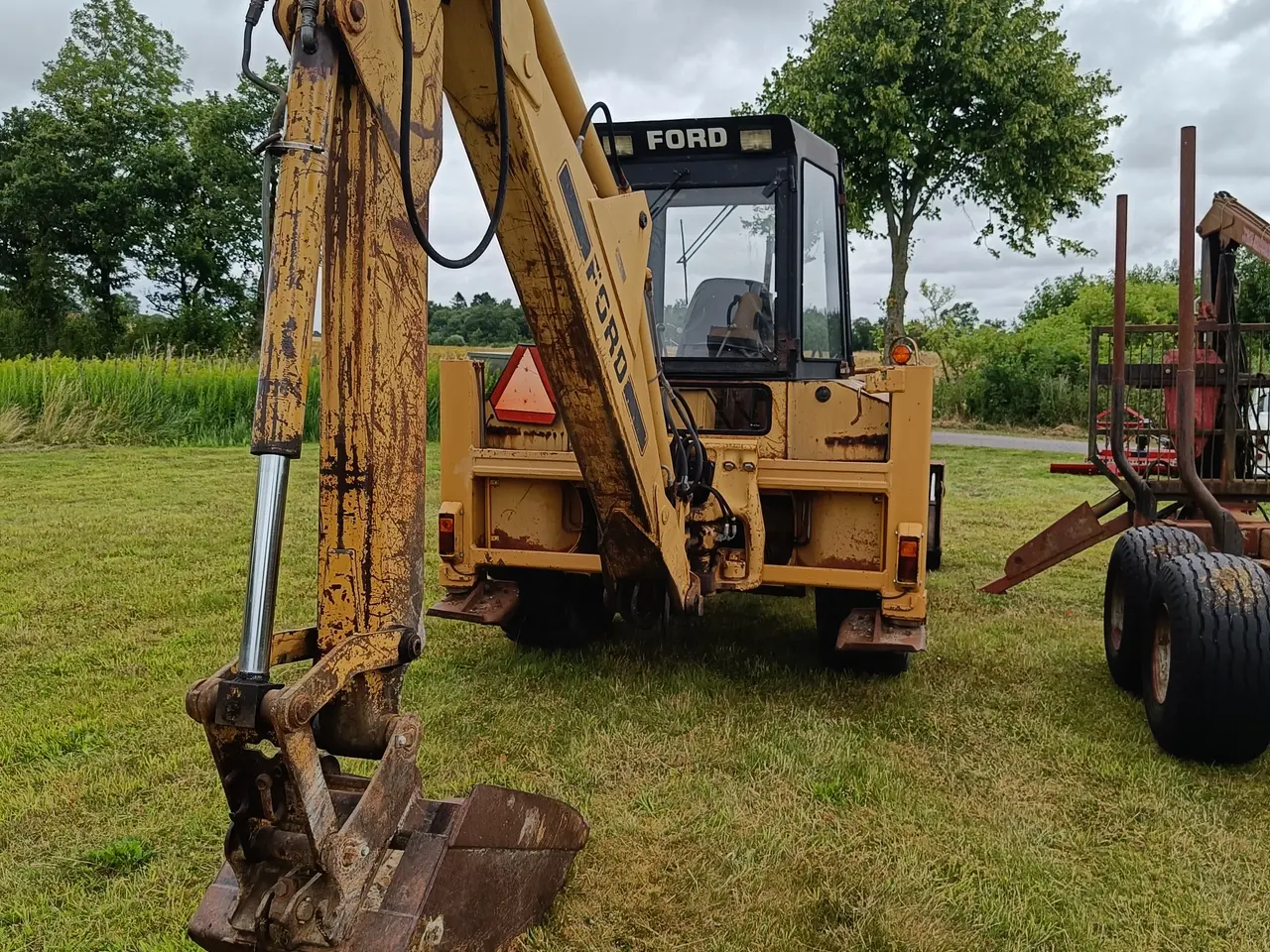 Billede 6 - Ford 655 Rendegraver