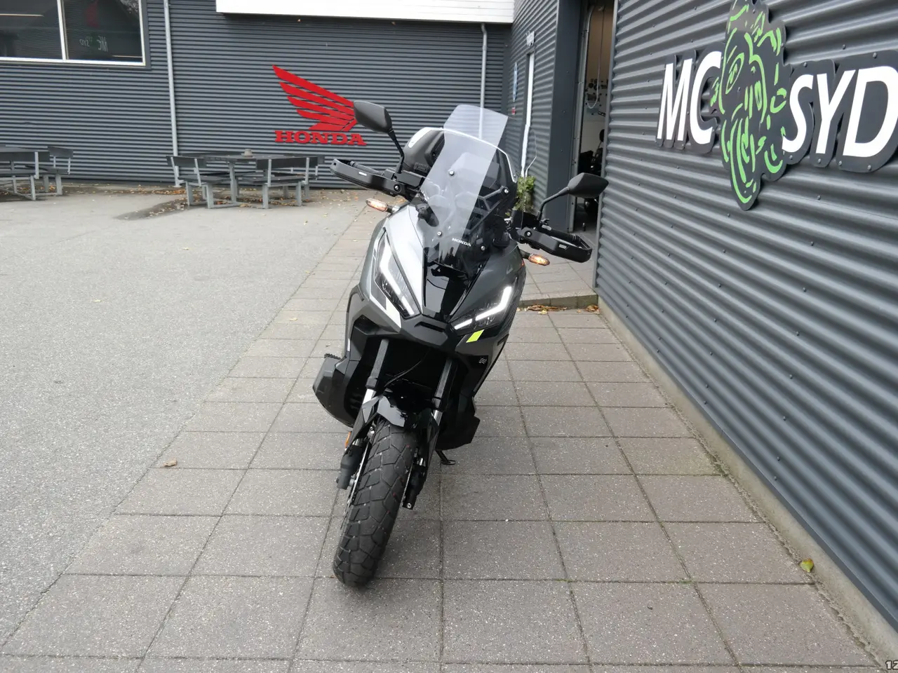 Billede 14 - Honda X-ADV MC-SYD BYTTER GERNE