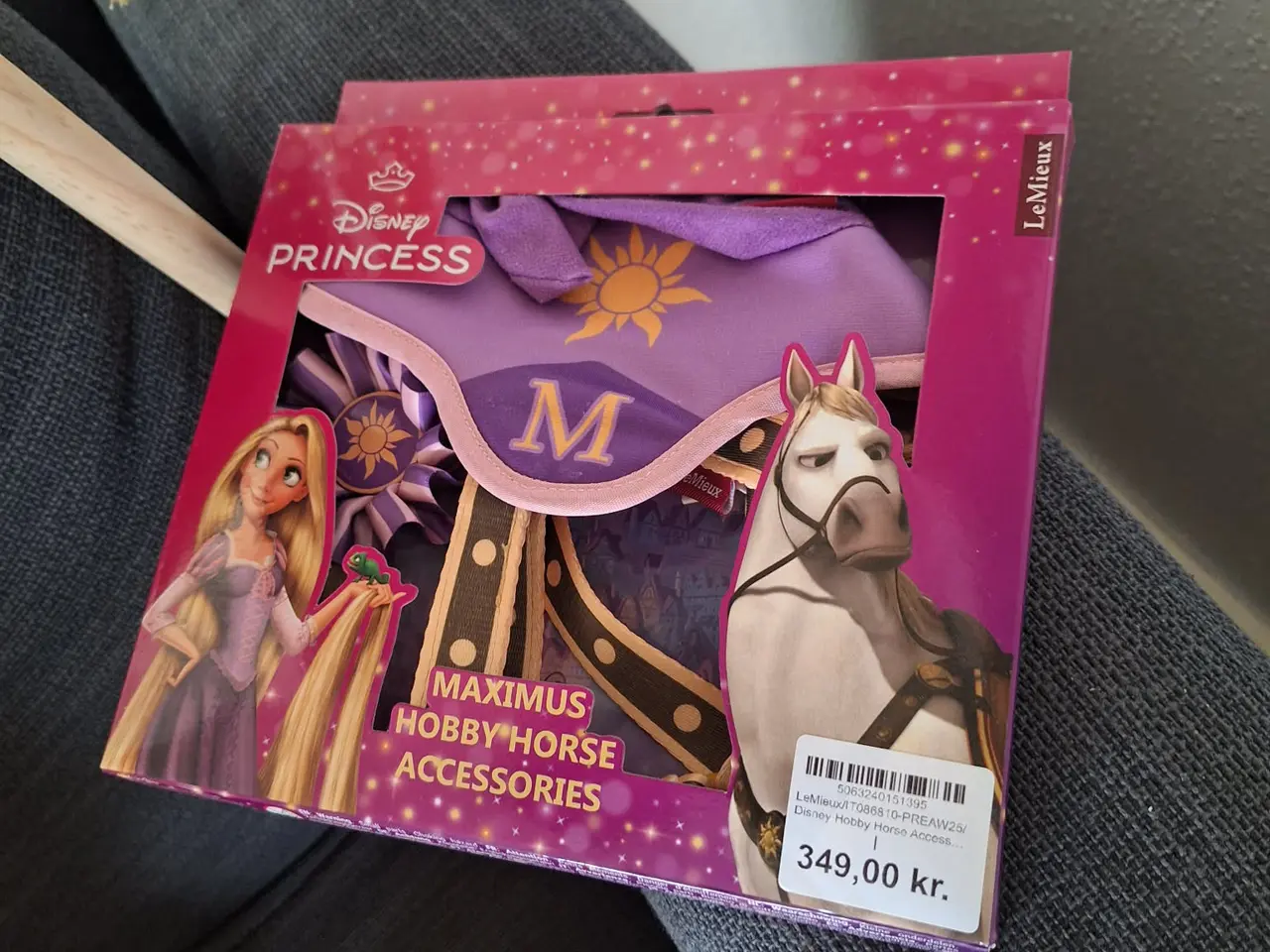Billede 2 - Ny Disney kæphest med accessories, sælges