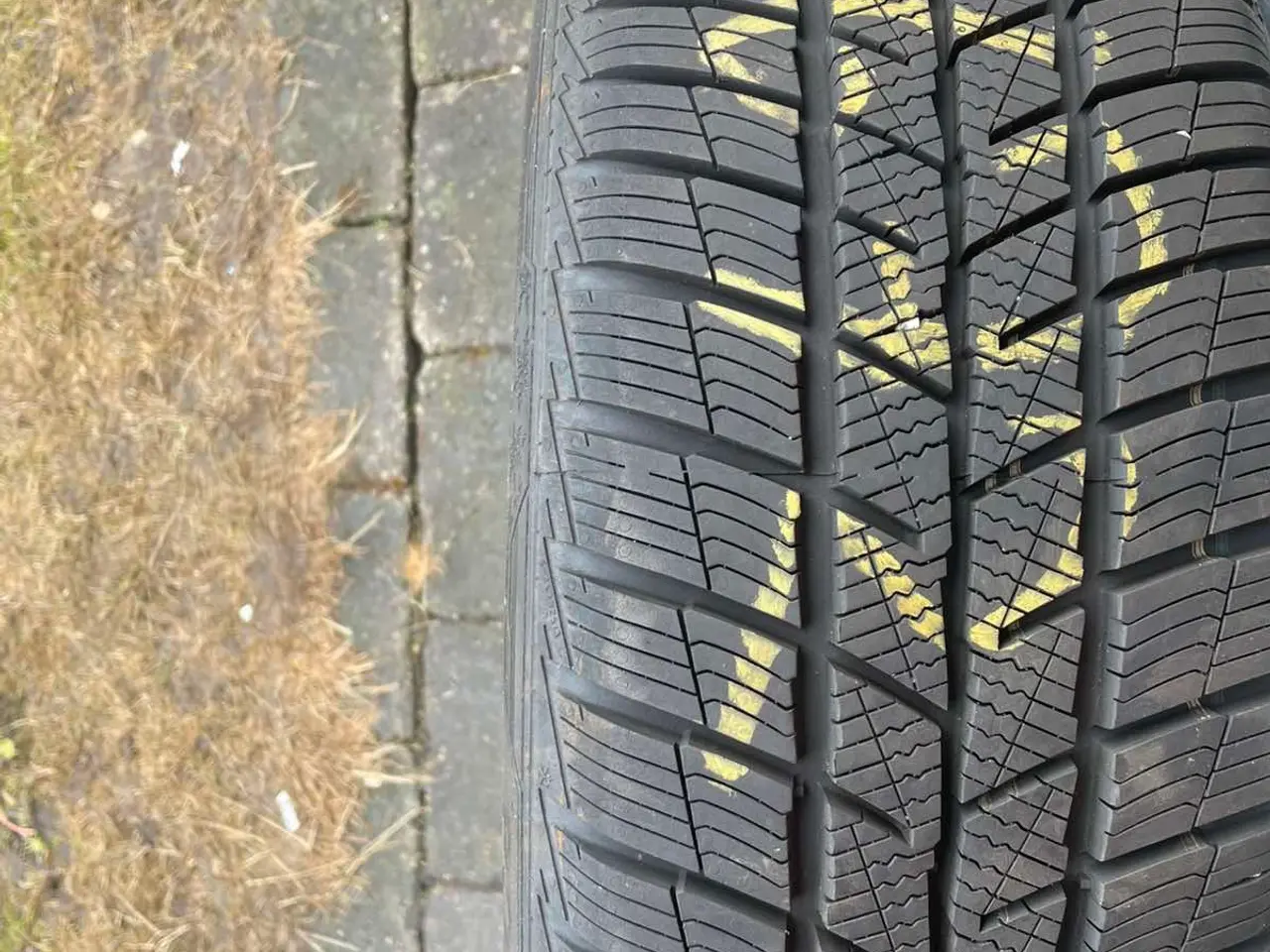 Billede 2 - 15 Alufælge med gode vinterdæk til Peugeot/Citroen