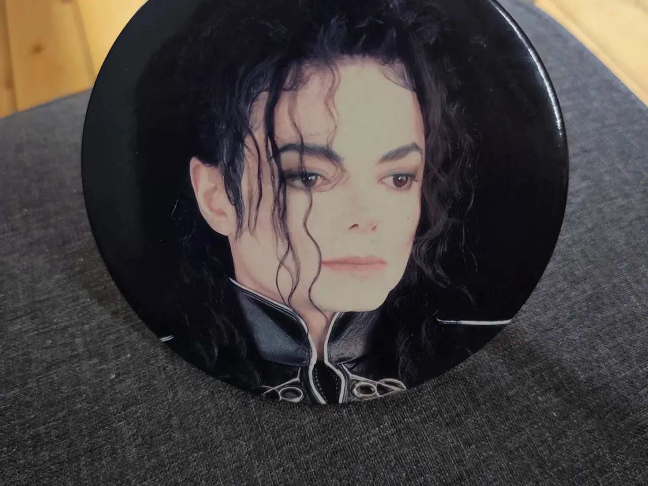 Billede 1 - Rundt Michael Jackson billede