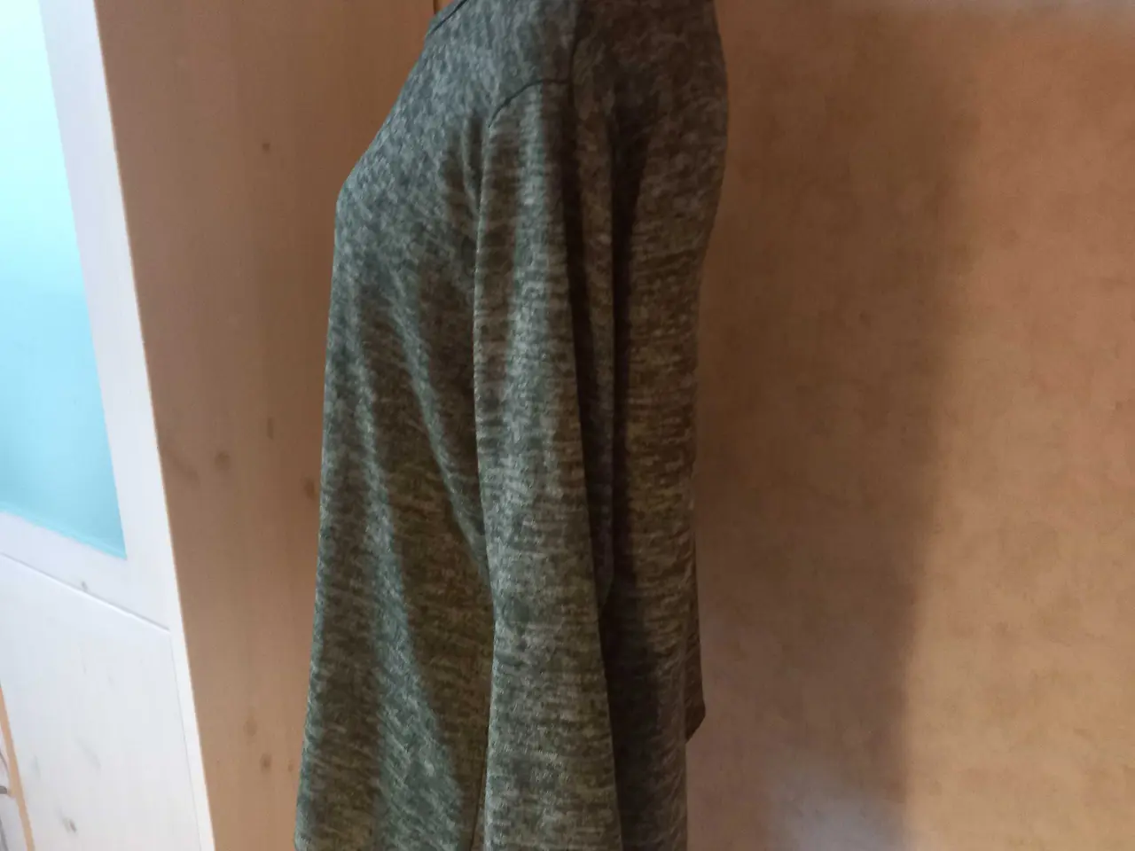 Billede 2 - Grøn bluse str L/XL 