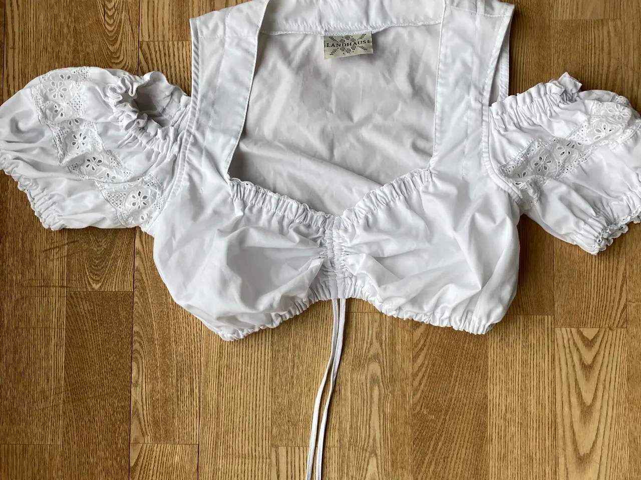 Billede 4 - Tyroler Dirndl Heidi kjole og bluse, org. tysk
