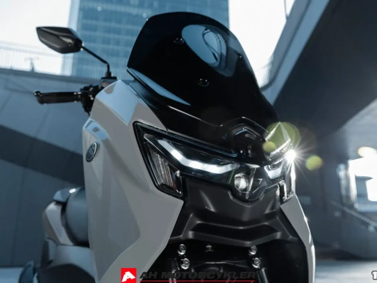 Billede 29 - Yamaha N-Max 125 Tech MAX Crystal Graphite