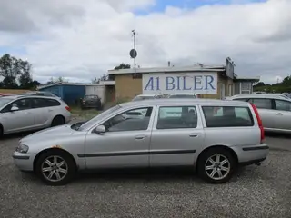 Volvo V70 2,4 140