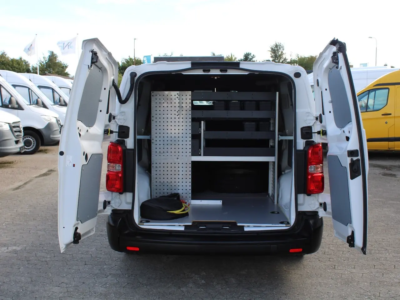 Billede 11 - Citroën ë-Jumpy 75 L3 BaseLine