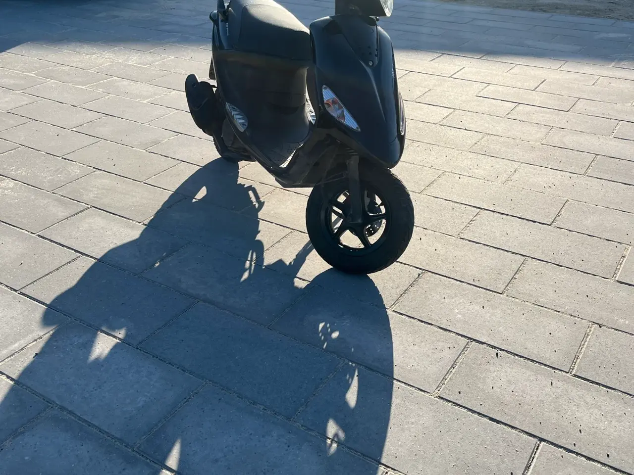 Billede 1 - Pgo Black magic