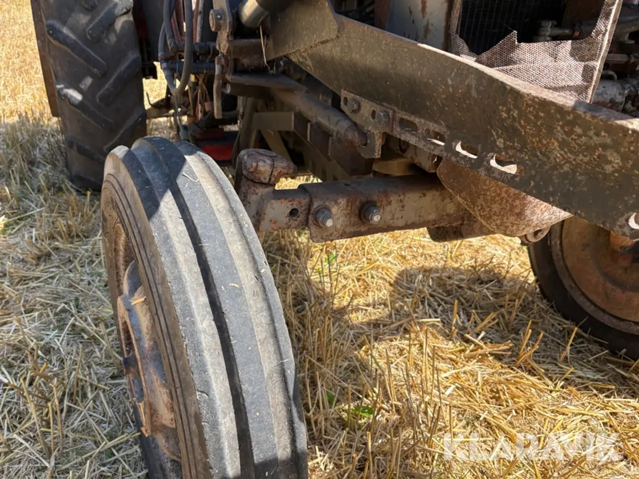 Billede 12 - Veterantraktor Massey Ferguson 175