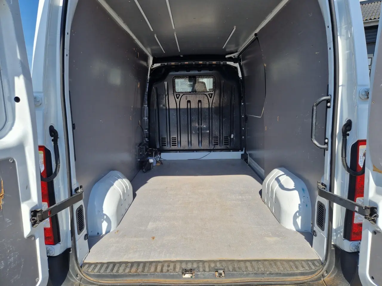 Billede 9 - Nissan NV400 2,3 dCi 150 L2H2 Kassevogn