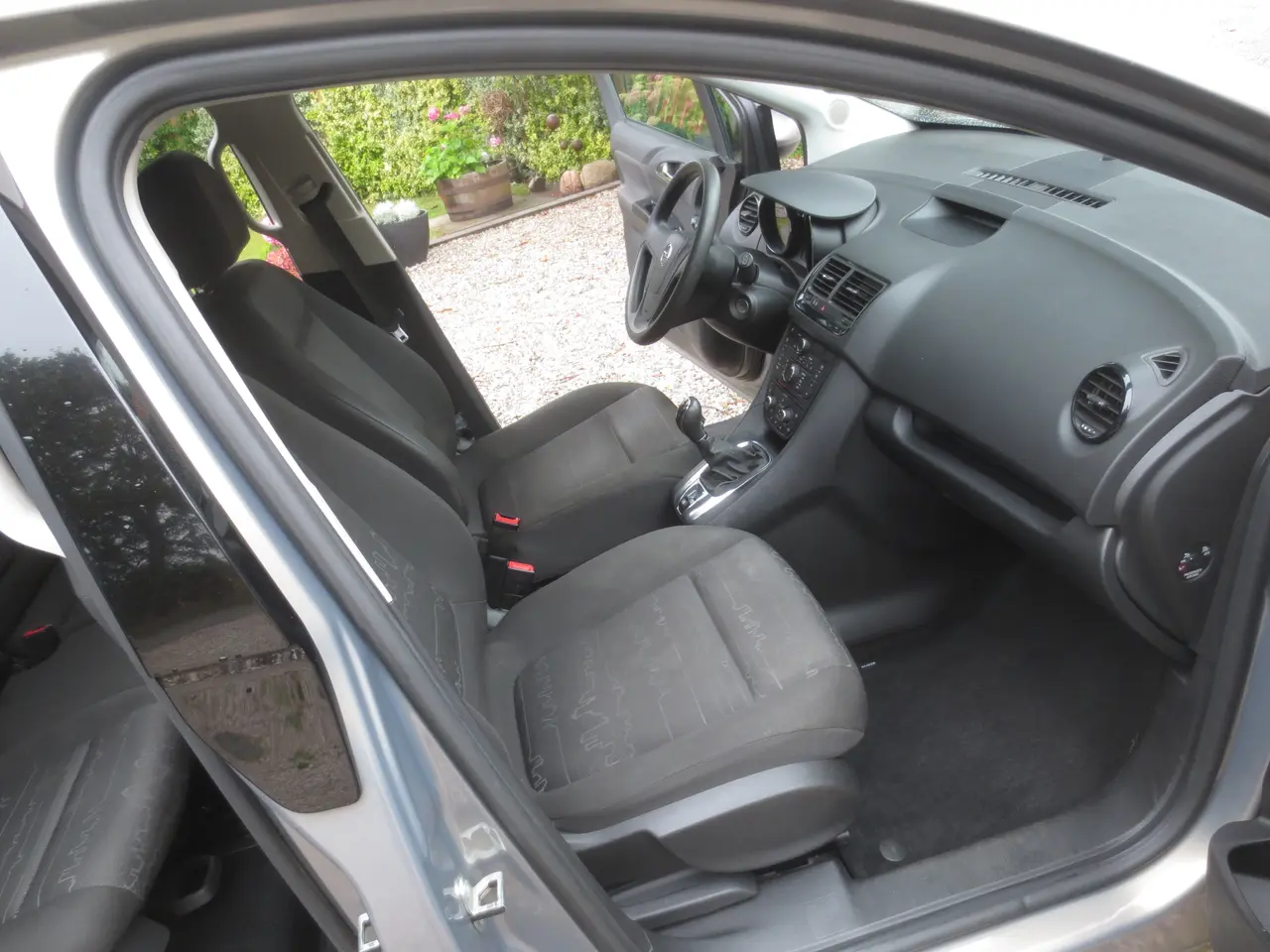 Billede 13 - Opel Meriva 1.4 i År 14. Nysynet.