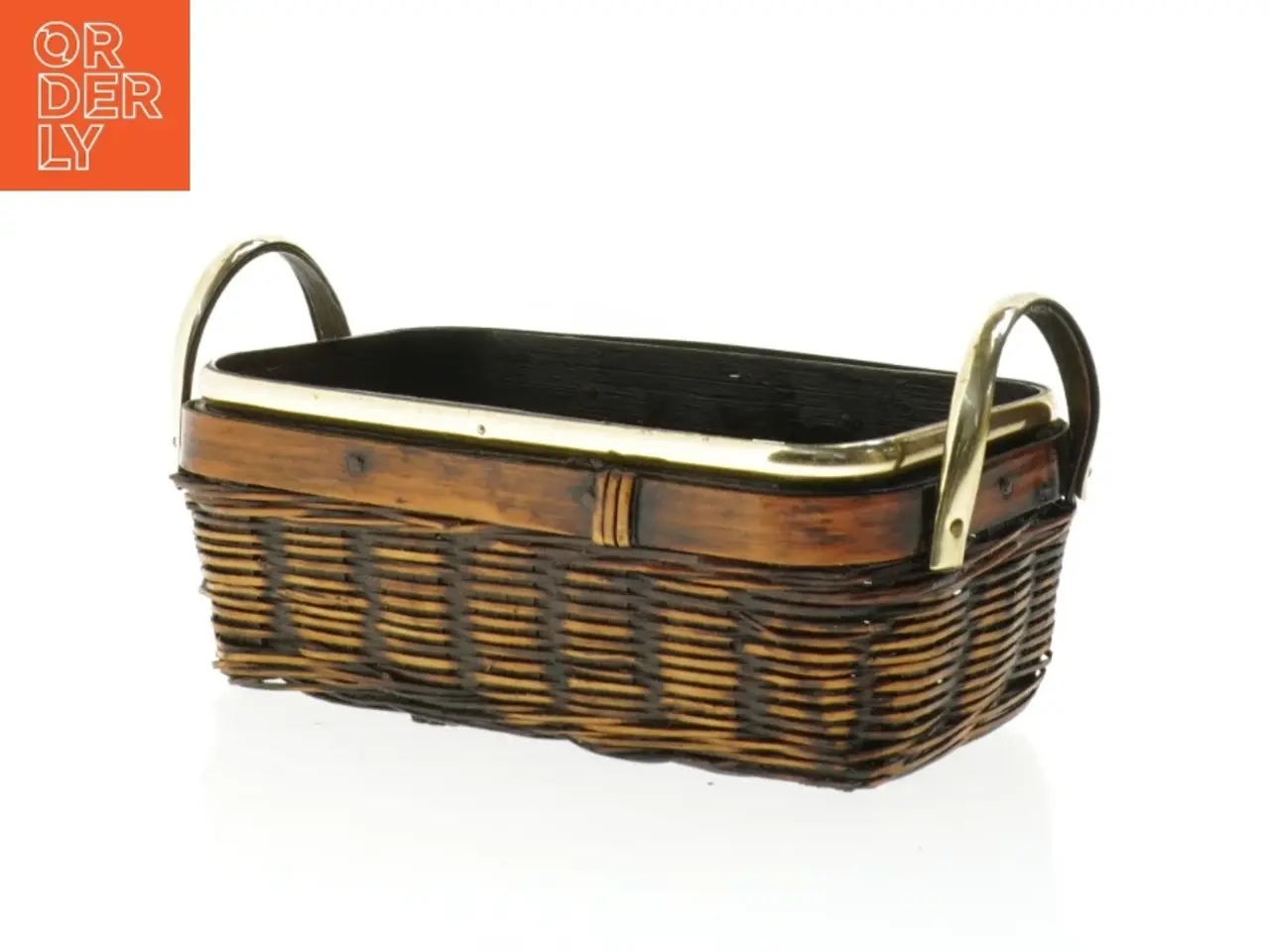 Billede 1 - Flettet kurv med metalhåndtag (str. 18 x 9 cm)